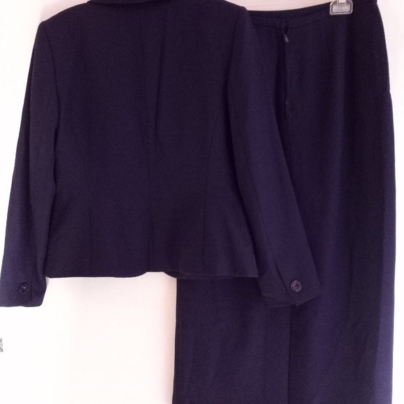 SAG HARBOR SUIT 2 PCS Dark Purple Women Size 8 - Picture 2 of 2